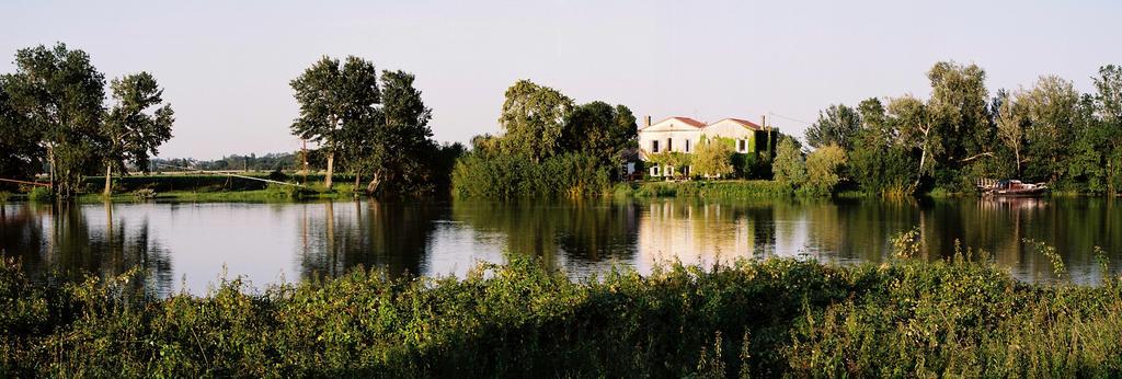 Maison D'Hotes L'Arbre Rouge Hotel Génissac Екстериор снимка